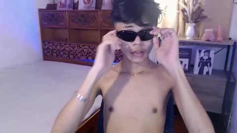 horny_joshxxx online show from May 19, 2026, 4:24 pm