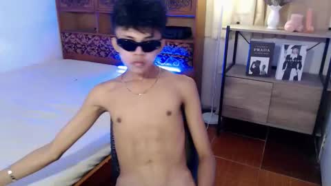 horny_joshxxx online show from May 20, 2026, 2:23 pm