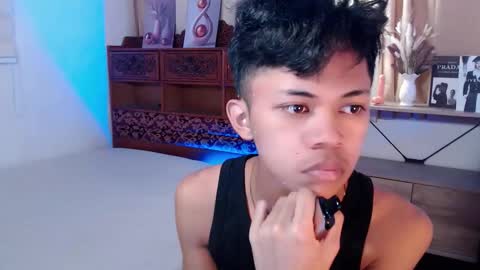 horny_joshxxx online show from May 23, 2026, 6:45 pm