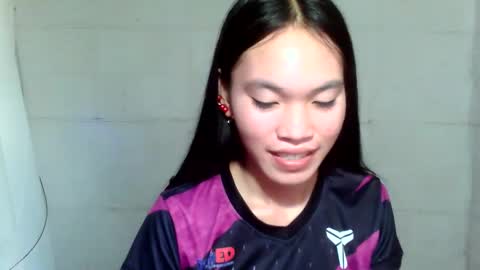 Snapshot of horny_lory chatting on May 6, 2026, 11:43 pm baninay online show from May 6, 2026, 11:43 pm
