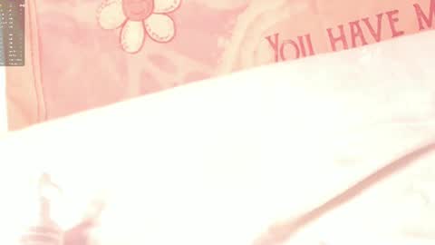 The girl with butterfly lips online show from February 14, 2025, 4:47 am