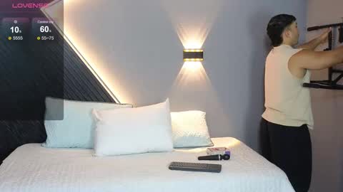 Snapshot of horny_nick18 chatting on February 10, 2026, 1:37 pm horny_nick18 online show from February 10, 2026, 1:37 pm