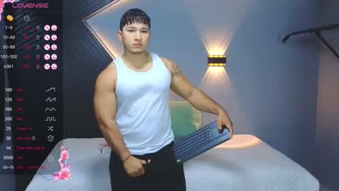 Snapshot of horny_nick18 chatting on February 23, 2026, 1:19 pm horny_nick18 online show from February 23, 2026, 1:19 pm