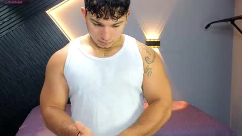 Snapshot of horny_nick18 chatting on February 27, 2026, 12:16 pm horny_nick18 online show from February 27, 2026, 12:16 pm