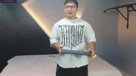 Snapshot of horny_nick18 chatting on March 9, 2026, 1:37 pm horny_nick18 online show from March 9, 2026, 1:37 pm