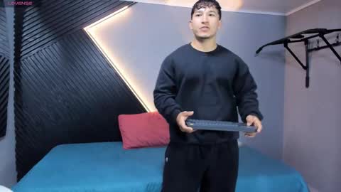 Snapshot of horny_nick18 chatting on March 19, 2026, 11:47 am horny_nick18 online show from March 19, 2026, 11:47 am