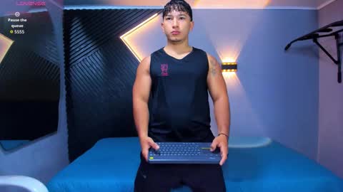 Snapshot of horny_nick18 chatting on March 27, 2026, 12:16 pm horny_nick18 online show from March 27, 2026, 12:16 pm