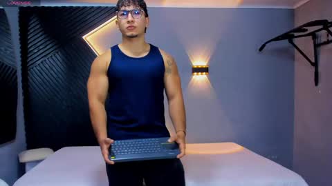 horny_nick18 online show from May 4, 2026, 2:02 pm