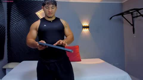 horny_nick18 online show from May 11, 2026, 1:39 pm