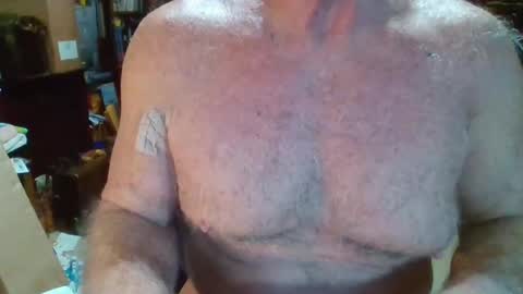 Snapshot of horny_old_coach chatting on February 5, 2025, 12:53 am horny_old_coach online show from February 5, 2025, 12:53 am