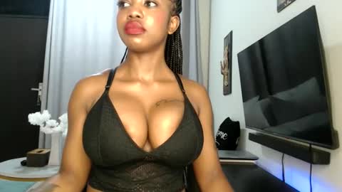 Snapshot of horny_princcess chatting on May 18, 2026, 4:40 am horny_princcess online show from May 18, 2026, 4:40 am