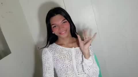 Snapshot of horny_rhiana chatting on June 11, 2026, 3:48 am Rhiana online show from June 11, 2026, 3:48 am
