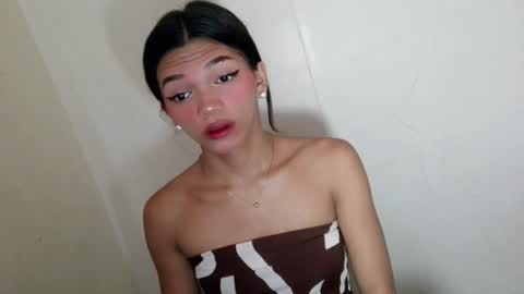 Snapshot of horny_rhiana chatting on June 12, 2026, 3:38 am Rhiana online show from June 12, 2026, 3:38 am