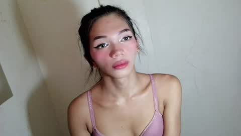 Snapshot of horny_rhiana chatting on July 7, 2026, 7:23 am Rhiana online show from July 7, 2026, 7:23 am