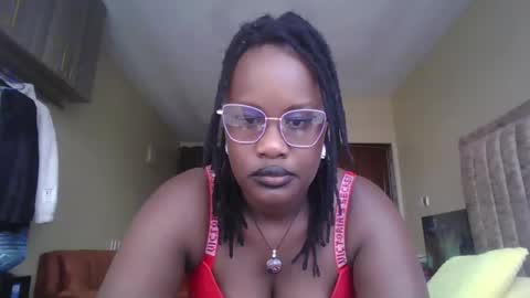 Snapshot of horny_sexxy_babe chatting on November 13, 2025, 12:15 pm Lucy online show from November 13, 2025, 12:15 pm