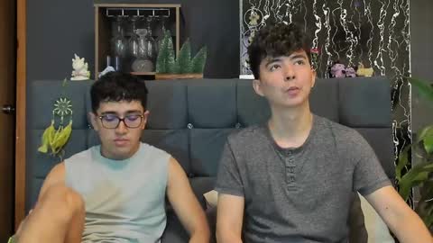 Snapshot of horny_twinks_guys chatting on February 17, 2025, 12:54 am Alex and Camilo online show from February 17, 2025, 12:54 am