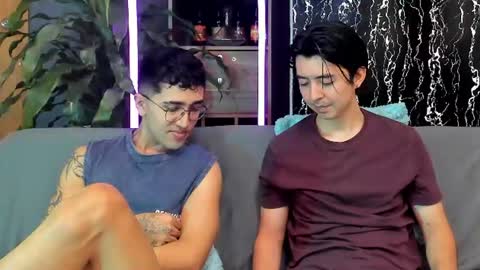 Alex and Camilo online show from July 28, 2026, 2:24 pm