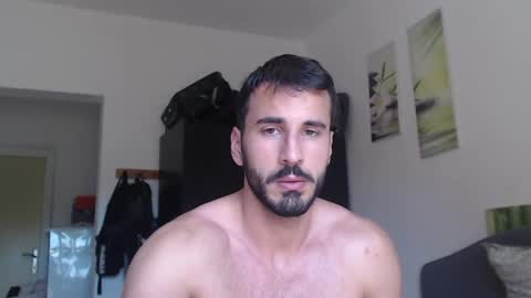 hornyasfuckk33 online show from June 13, 2026, 12:58 pm