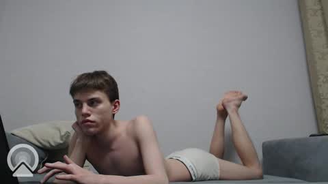 Snapshot of hornybadbunny chatting on December 20, 2024, 5:18 pm Tony online show from December 20, 2024, 5:18 pm