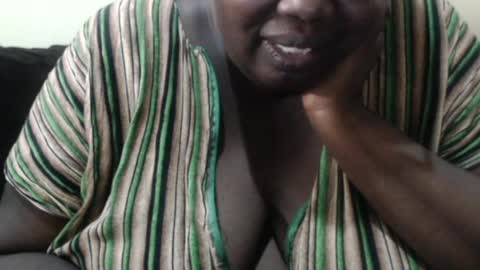 Snapshot of hornybigtitts chatting on December 16, 2024, 3:22 pm monica zain online show from December 16, 2024, 3:22 pm