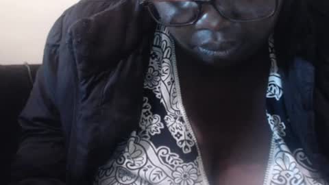 Snapshot of hornybigtitts chatting on February 1, 2025, 4:35 am monica zain online show from February 1, 2025, 4:35 am