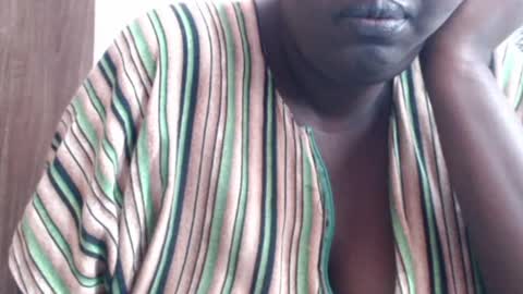 Snapshot of hornybigtitts chatting on July 18, 2026, 10:30 am monica zain online show from July 18, 2026, 10:30 am