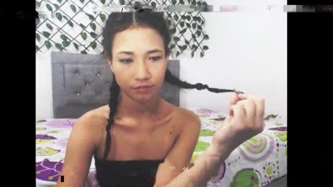 hornychill_ online show from April 7, 2026, 4:02 am