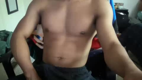 hornycollegeboy510 online show from June 20, 2026, 12:14 am