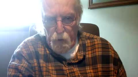 Snapshot of hornyinohio9 chatting on April 12, 2026, 3:39 pm HornyInOhio9 online show from April 12, 2026, 3:39 pm