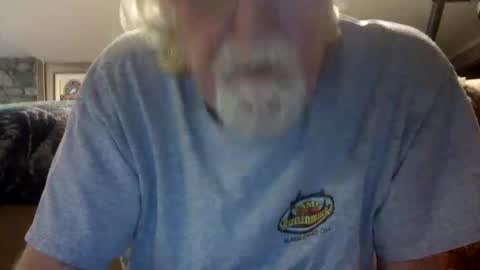 Snapshot of hornyinohio9 chatting on April 15, 2026, 1:29 pm HornyInOhio9 online show from April 15, 2026, 1:29 pm