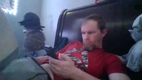 hornypierceddad online show from March 25, 2026, 1:00 am