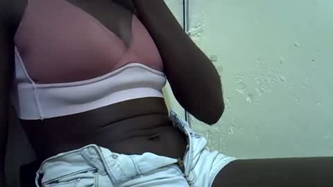 hornysoul02 online show from February 19, 2026, 7:37 am