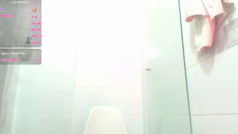 Snapshot of hornystepmommy_ chatting on February 6, 2025, 10:53 pm LILY online show from February 6, 2025, 10:53 pm