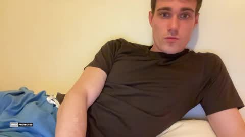 Snapshot of hornytwunk01 chatting on April 15, 2026, 9:37 pm hornytwunk01 online show from April 15, 2026, 9:37 pm