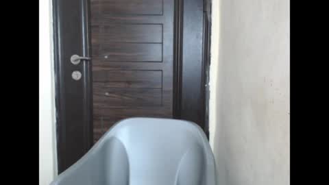 hornyxmamacita online show from June 19, 2026, 9:18 pm