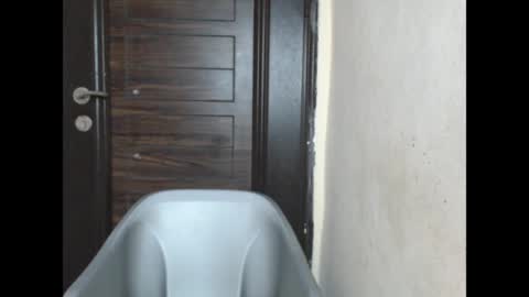 hornyxmamacita online show from July 15, 2026, 8:03 pm
