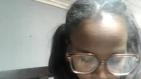 Hortansiaa online show from June 12, 2026, 7:57 pm