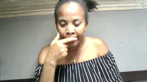 Hortansiaa online show from June 26, 2026, 7:40 pm