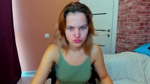 Jessica  online show from September 21, 2025, 2:57 am