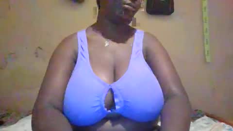 Snapshot of hot_alynn chatting on September 17, 2025, 9:00 am ALLYN online show from September 17, 2025, 9:00 am