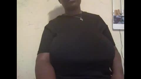 Snapshot of hot_alynn chatting on September 25, 2025, 9:24 am ALLYN online show from September 25, 2025, 9:24 am