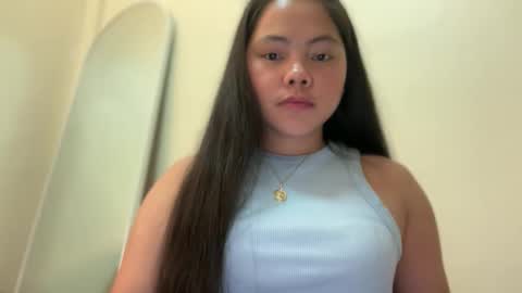 Snapshot of hot_andreax chatting on November 28, 2025, 12:19 pm ANDREA online show from November 28, 2025, 12:19 pm