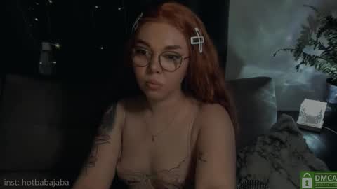 Snapshot of hot_babayaga chatting on January 30, 2025, 3:08 pm online show from January 30, 2025, 3:08 pm