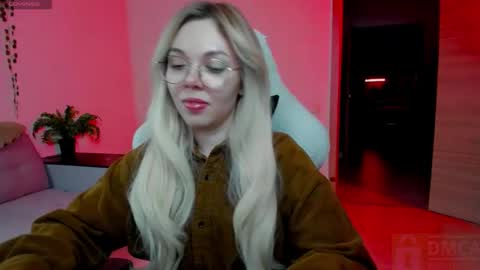 Snapshot of hot_babayaga chatting on November 30, 2025, 5:06 pm online show from November 30, 2025, 5:06 pm