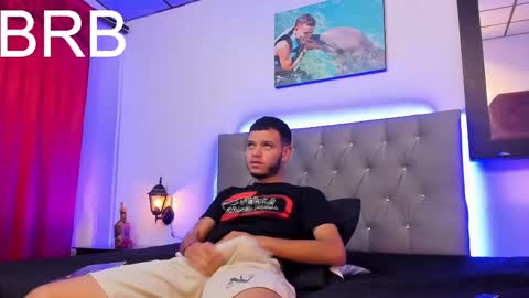 Snapshot of hot_bad_boy69 chatting on January 18, 2025, 3:59 pm hot bad boy69 online show from January 18, 2025, 3:59 pm