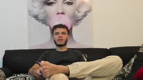 Snapshot of hot_bad_boy69 chatting on October 27, 2025, 6:23 pm hot bad boy69 online show from October 27, 2025, 6:23 pm