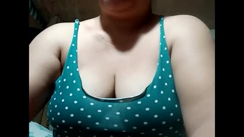 hot_boobs21 online show from January 14, 2025, 9:09 pm