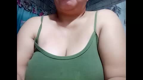 hot_boobs21 online show from October 9, 2025, 9:02 pm