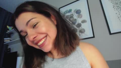 LiluCaroline online show from December 28, 2024, 3:48 pm