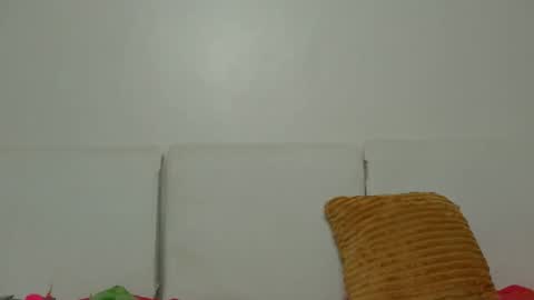 Snapshot of hot_chiqqq chatting on May 19, 2026, 2:45 pm hot_chiqqq online show from May 19, 2026, 2:45 pm